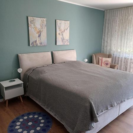 Ferienwohnung Am Hirschpark Bad Pyrmont Extérieur photo